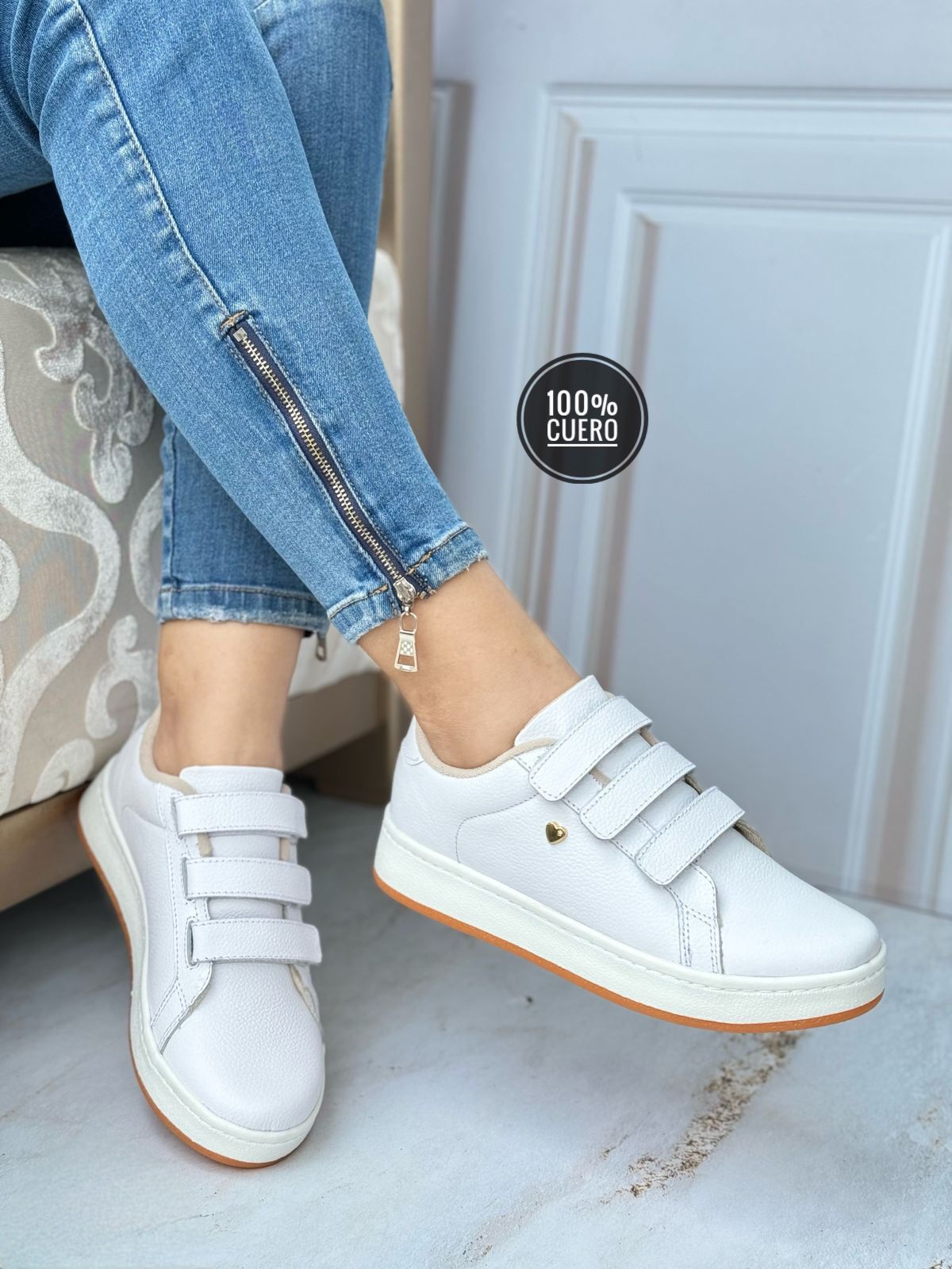 TENIS DE 3 CORREAS BLANCOS (1) TENIS DE 3 CORREAS - Imagen 1