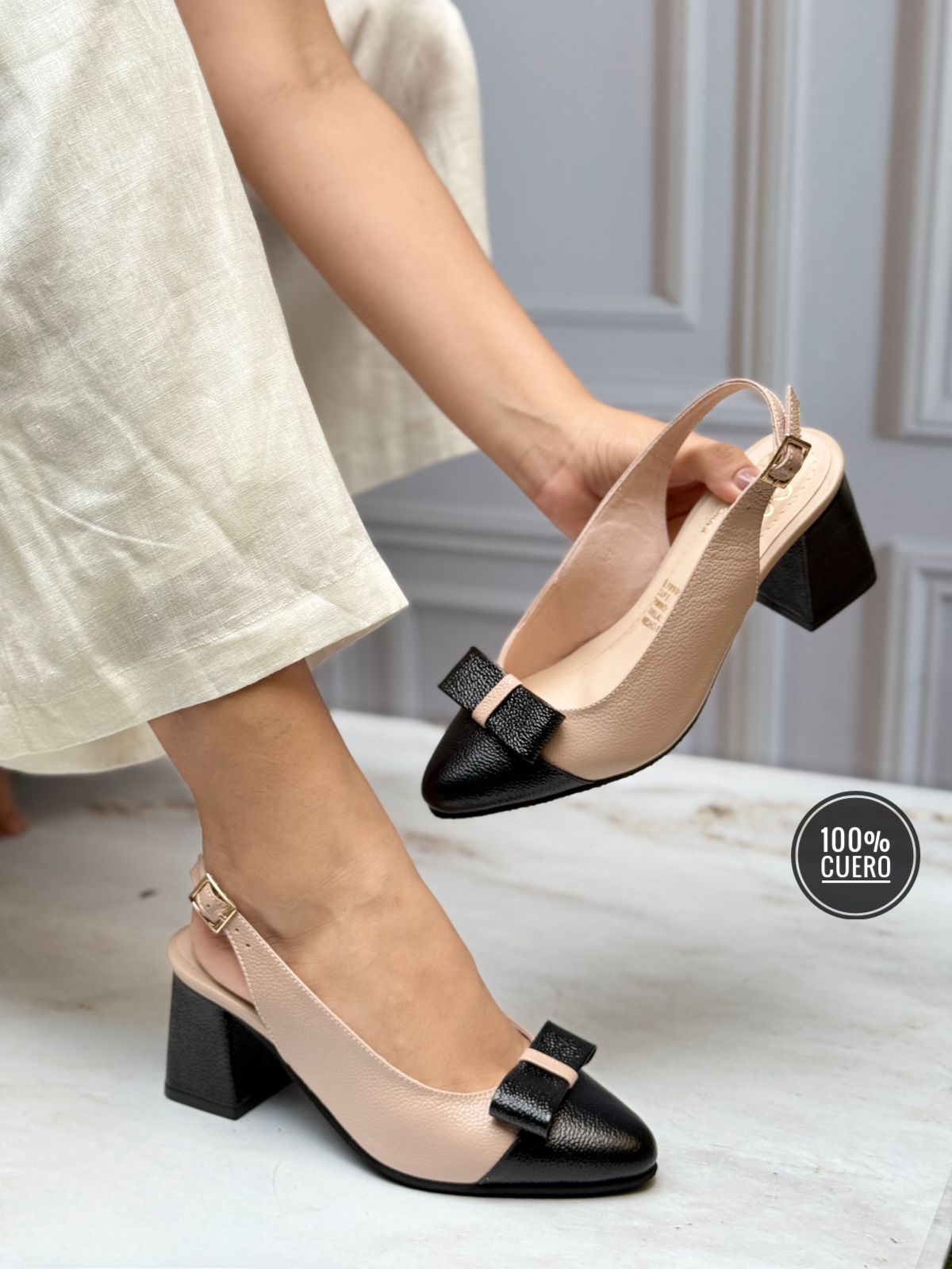 IMG-20250201-WA0004 Tacones puntiagudos con una corbata delantera y faja posterior con tacón cuadrado y grueso - Imagen 1