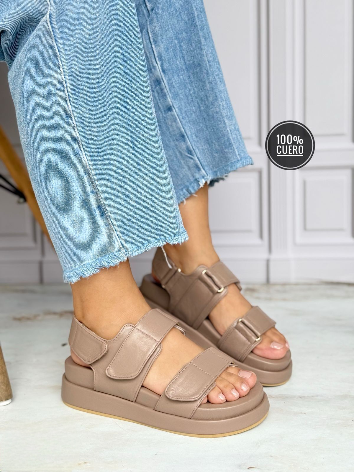 IMG-20250521-WA0162(1) Sandalia con tres fajas dos enfrente y una posterior - Imagen 1